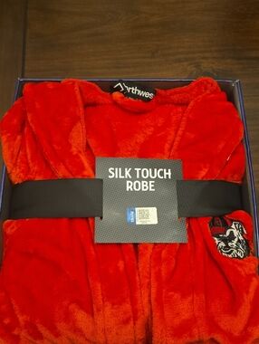 Men's L/XL Northwest Georgia Bulldogs SilK Touch Robe